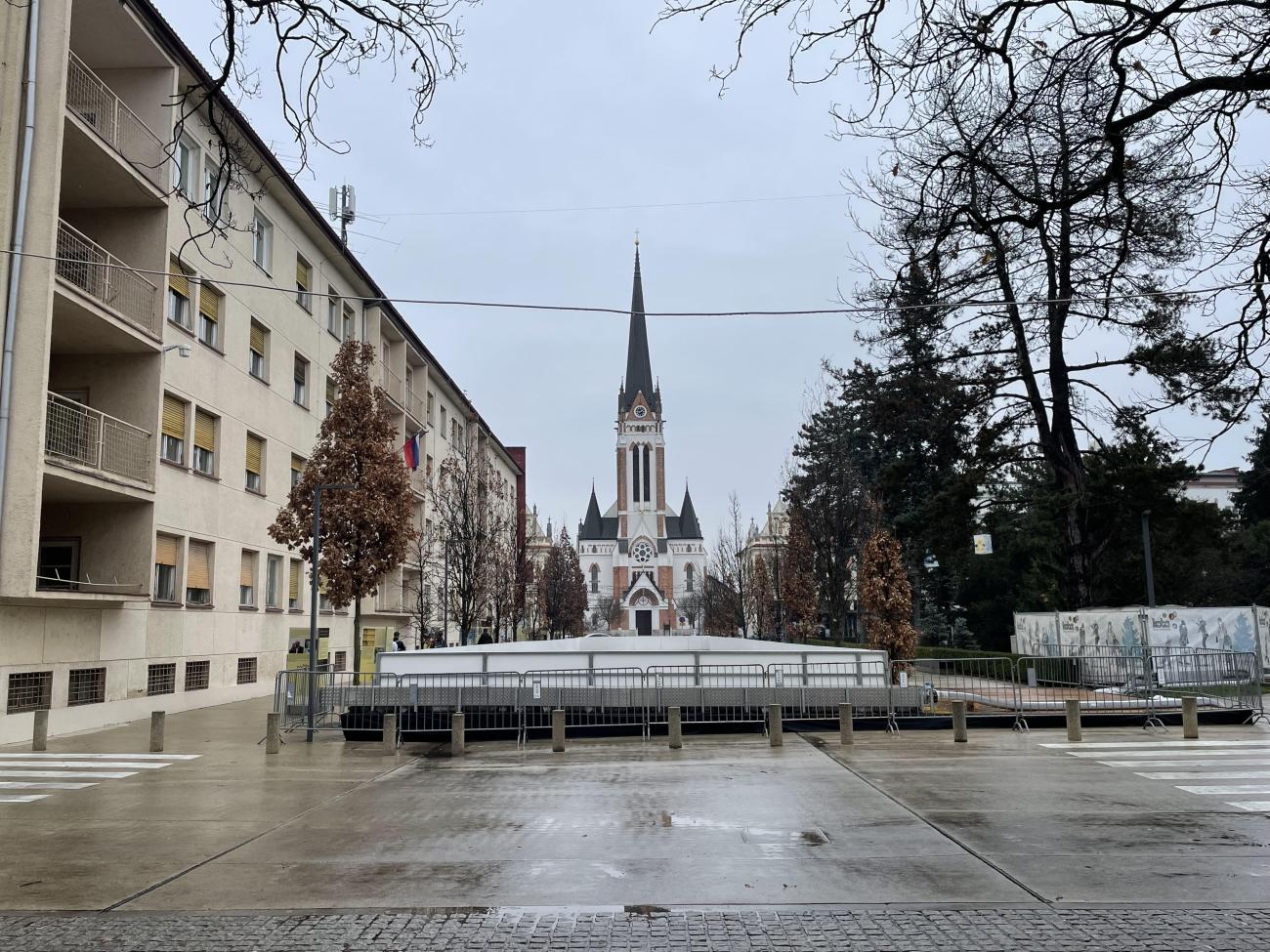 Kardoševa drsališče