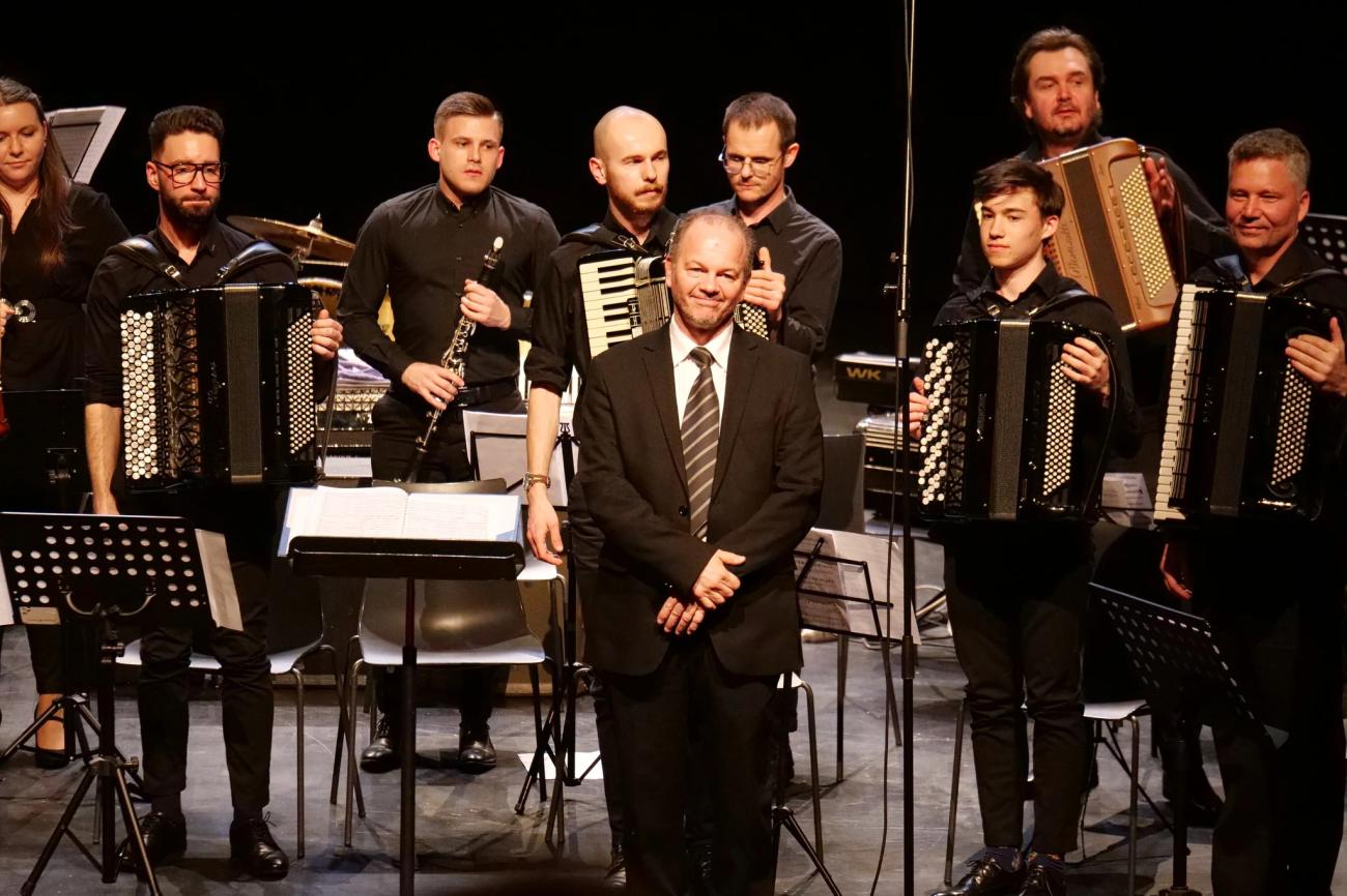 Harmonikarski orkester