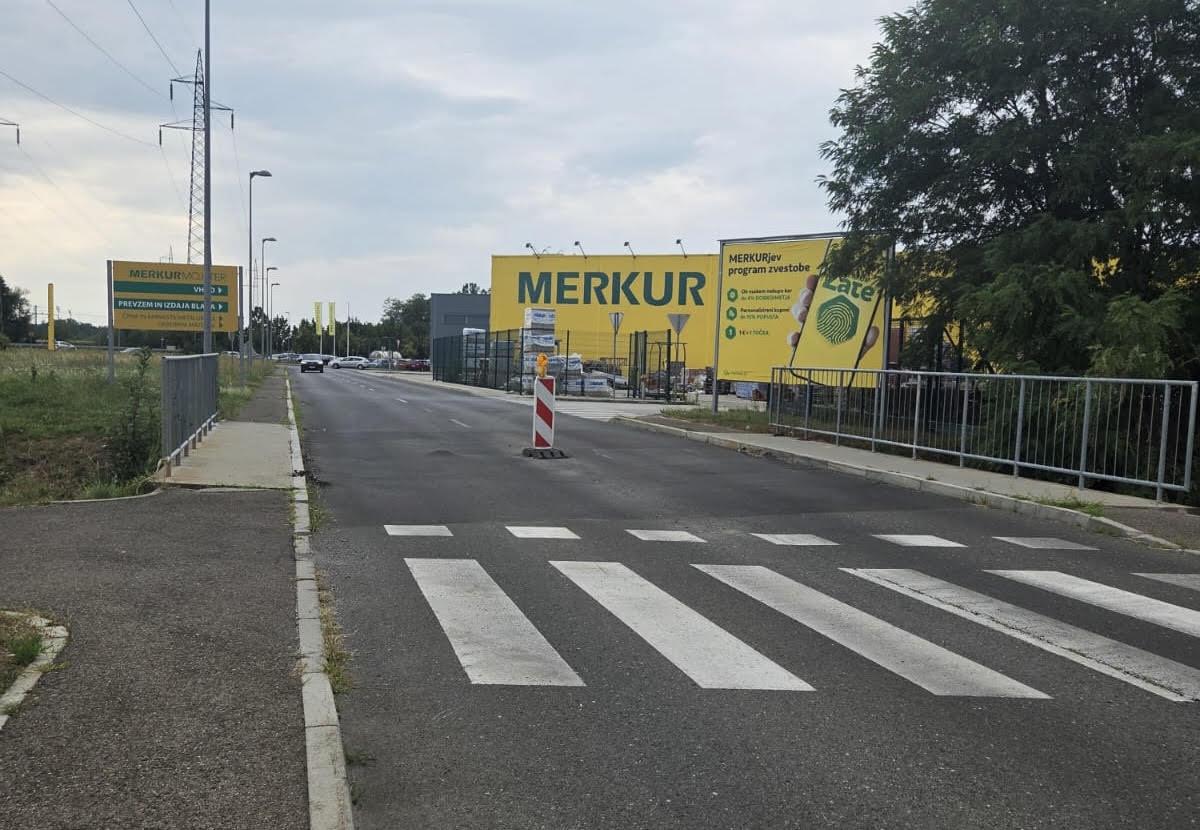 Most Merkur