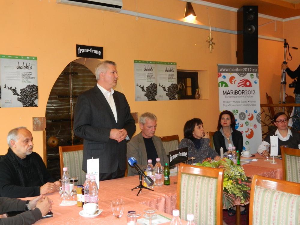 Dialekta 2012 (1)