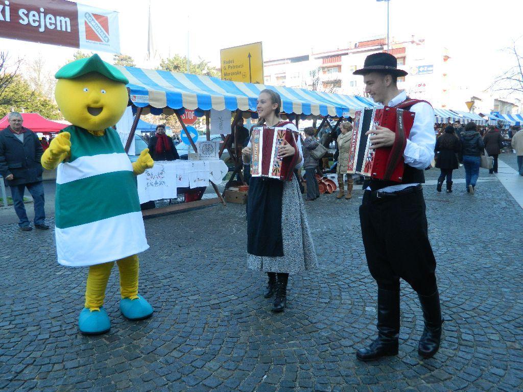 MAskota na sejmu_pom