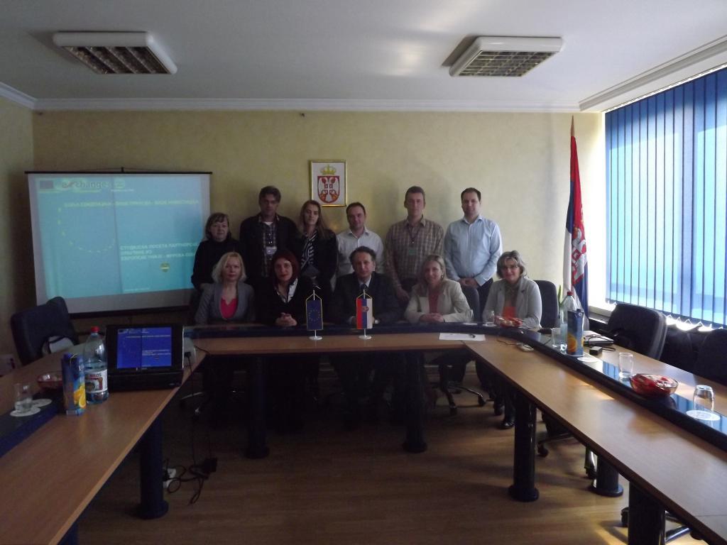 Paracin_EXCHANGE III_marec2012