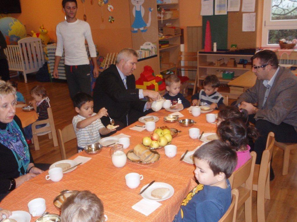 Tradicionalni slovenski zajtrk 2011