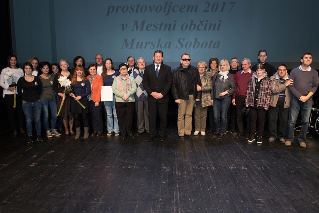 prostovoljci 2017